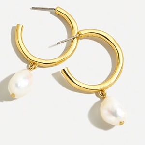 JCREW- GOLD HOOP w/PEARL Earrings